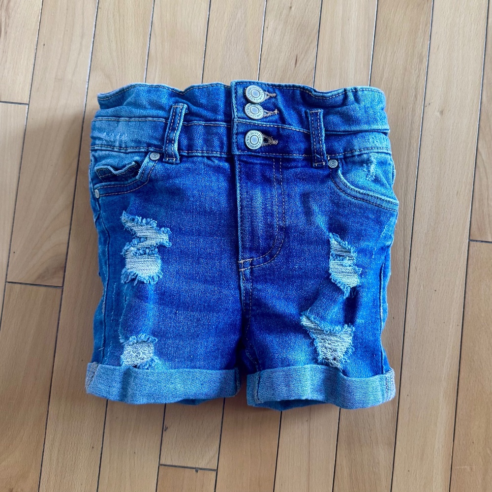 3 for $12 Blue Denim Kids Shorts Urban Kids Size 4 Elastic Waist and Zipper Fly